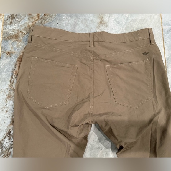 Dockers Men's Tan Pants - Picture 10 of 12